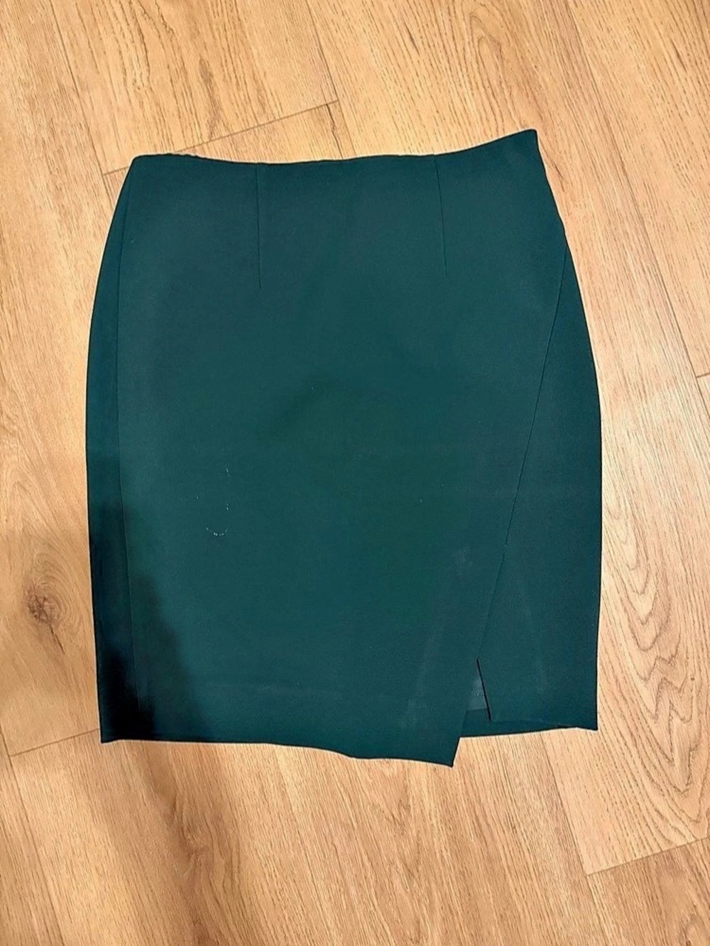 White House Black Market Dark Green Skirt